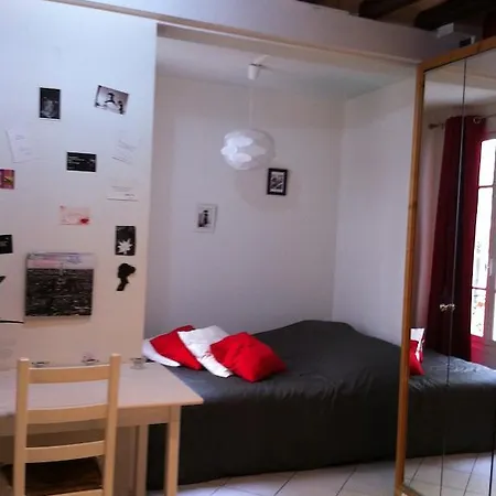 La Parizienne - Proche Montparnasse Hotel 3*