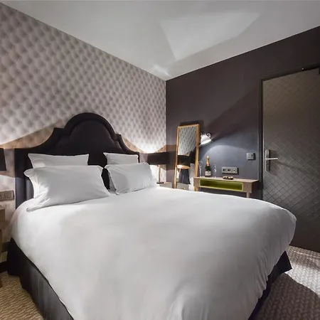 La Parizienne By Elegancia Hotel 3*
