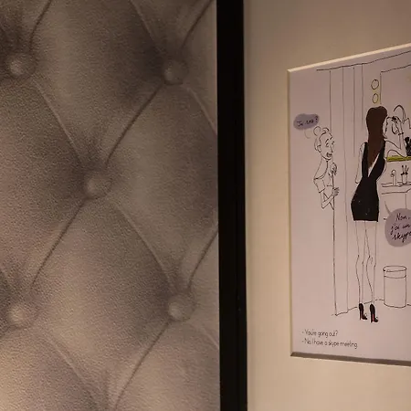 La Parizienne Hotell Paris