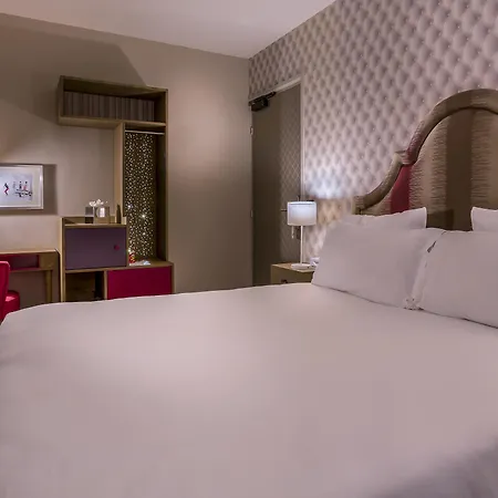 Hotel La Parizienne By Elegancia