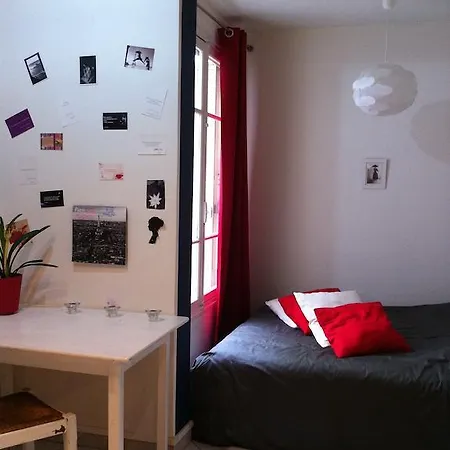 La Parizienne - Proche Montparnasse Paris
