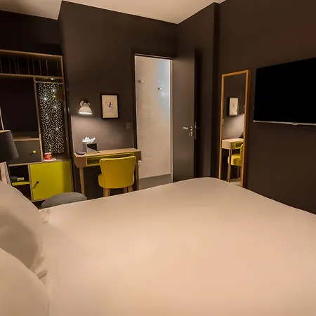 Hotel La Parizienne - Proche Montparnasse Paryż