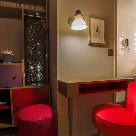 La Parizienne - Proche Montparnasse Hotel Paryż