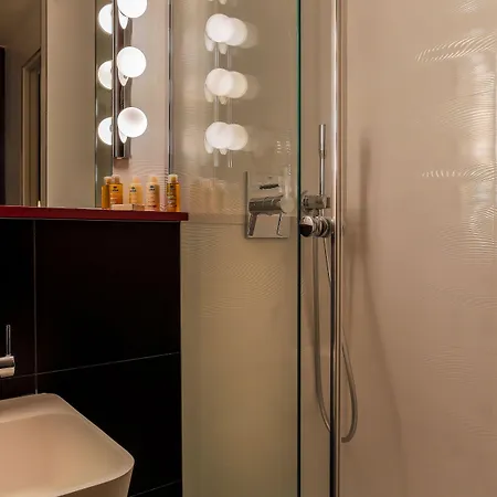 La Parizienne - Proche Montparnasse Paryż