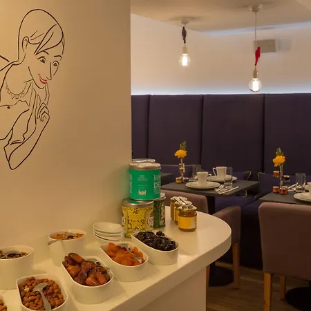 Hotel La Parizienne - Proche Montparnasse