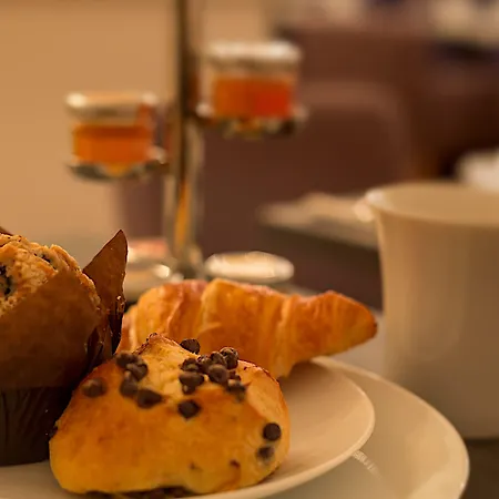 Hotel La Parizienne - Proche Montparnasse 3*