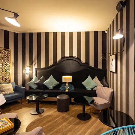 Hotel La Parizienne - Proche Montparnasse Paryż