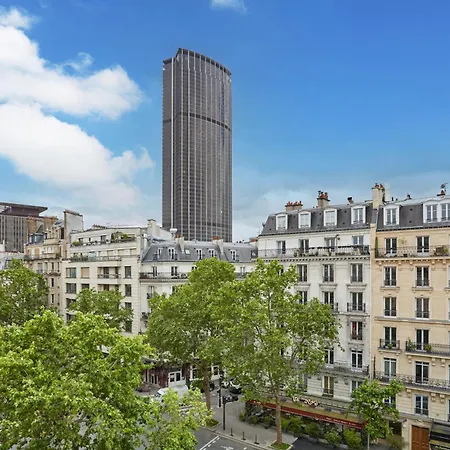 Отель La Parizienne - Proche Montparnasse 3*