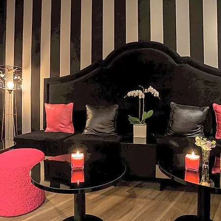 Hotell La Parizienne - Proche Montparnasse Paris