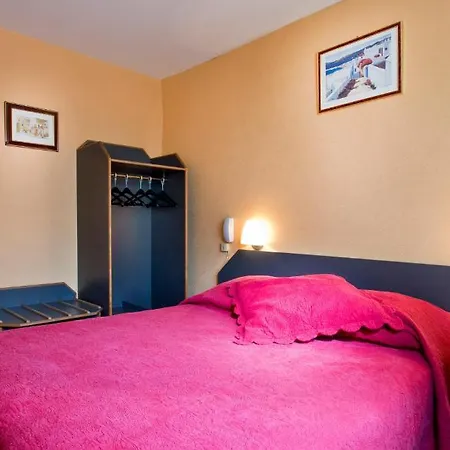 La Parizienne - Proche Montparnasse Hotel