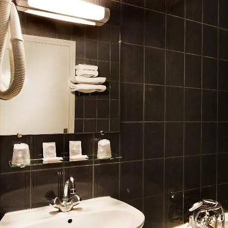 La Parizienne - Proche Montparnasse Hotel Paris