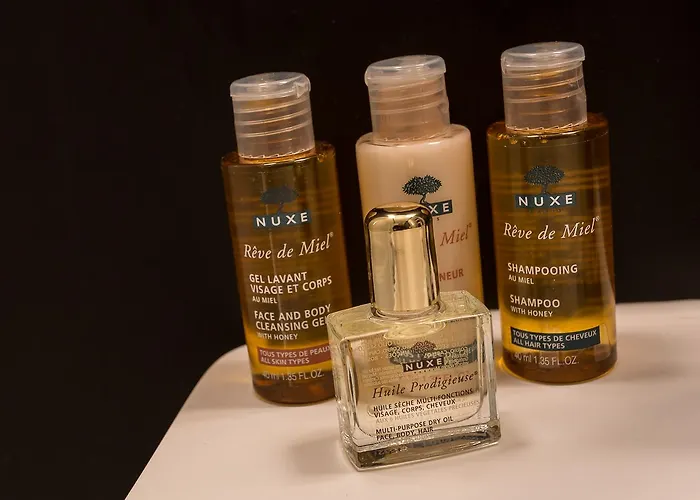 La Parizienne - Proche Montparnasse Hotel 3*