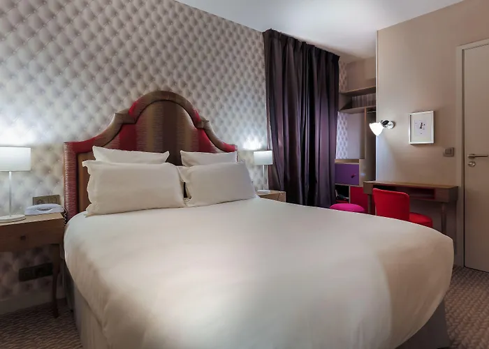 Hotel La Parizienne - Proche Montparnasse París