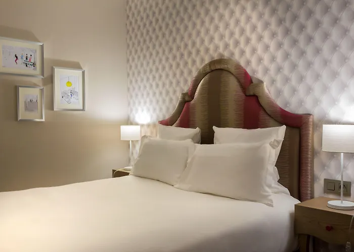 La Parizienne - Proche Montparnasse Hotel 3*