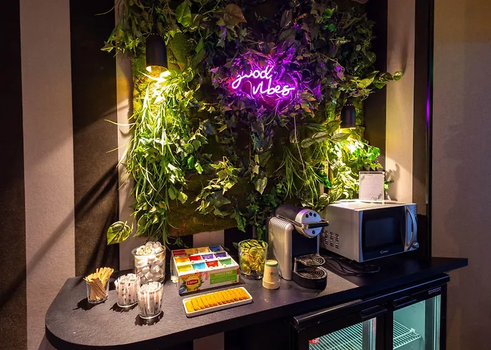 Hotel La Parizienne - Proche Montparnasse 3*