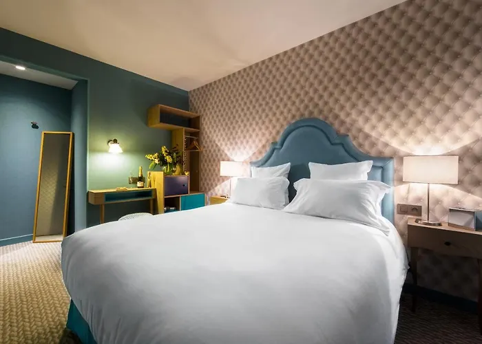Hotel La Parizienne Parigi