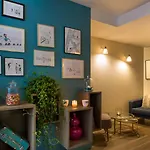 Hotel La Parizienne - Proche Montparnasse París
